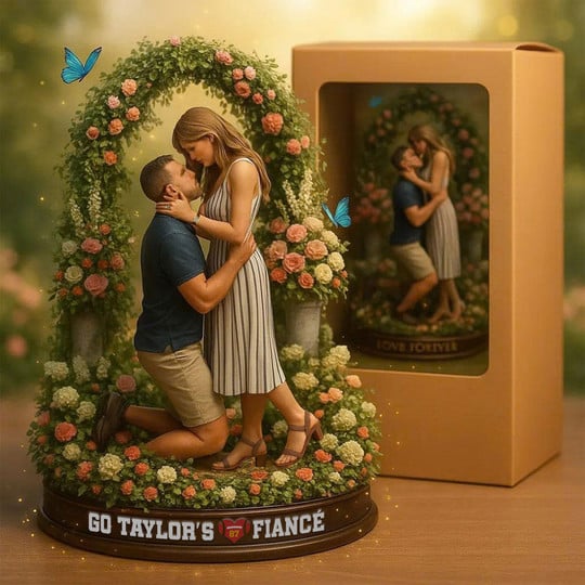 LIMITED EDITION -NEW PREMIUM TLSW ACRYLIC BLOCK PLAQUE - TAYLOR300825DH03