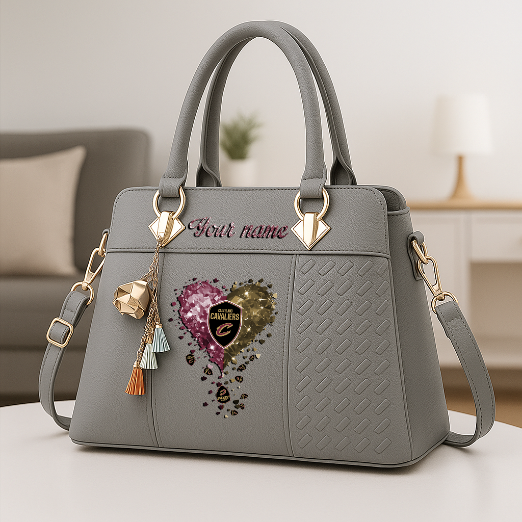 LIMITED EDITION - NEW CUSTOMIZED NBA02 CCA CLEVELAND CAVALIERS ZIP HANDBAG MULTICOLOR