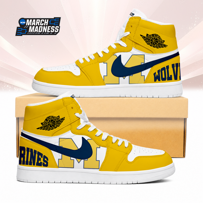 LIMITED EDITION - NEW CUSTOMIZED NCAA MAM02 MIW MICHIGAN WOLVERINES AIR JORDAN SNEAKERS