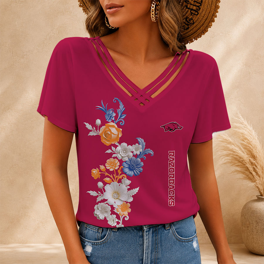 [FAN FAVORITE] NEW CUSTOMIZED NCAA CWS03 AKR ARKANSAS RAZORBACKS V-NECK SHIRT