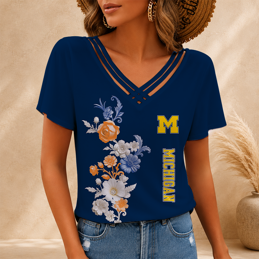 [FAN FAVORITE] NEW CUSTOMIZED NCAA FBS03 MIW MICHIGAN WOLVERINES V-NECK SHIRT