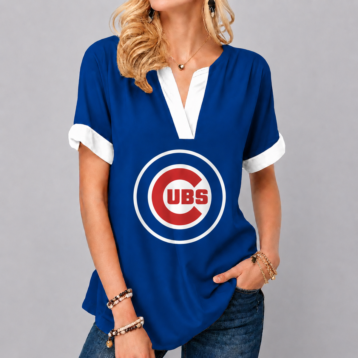 LIMITED EDITION - NEW CUSTOMIZED MLB04 CCS CHICAGO CUBS V-NECK FEMALE SHIRT