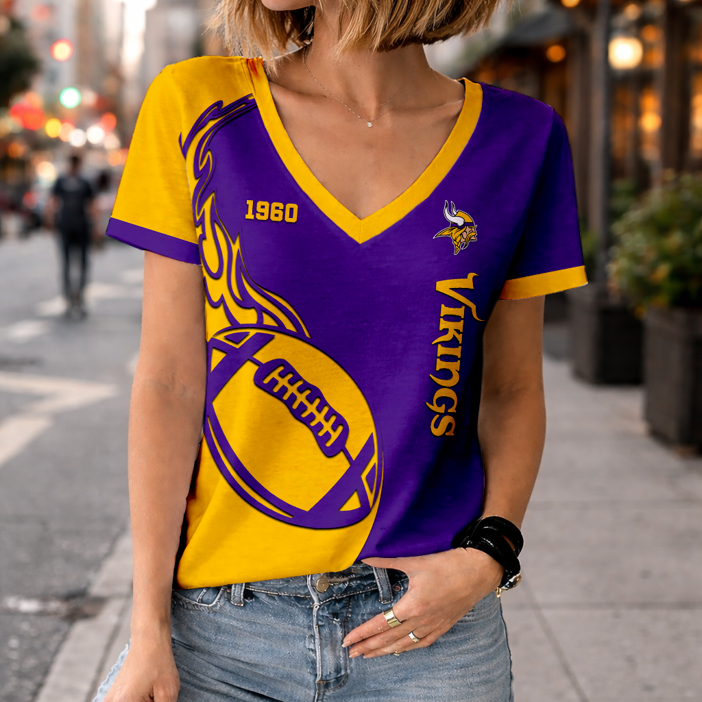 LIMITED EDITION - NEW CUSTOMIZED NFL05 MVK MINNESOTA VIKINGS WOMEN'S V-NECK SHORT SLEEVED T-SHIRT