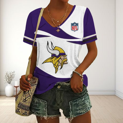 LIMITED EDITION - NEW CUSTOMIZED NFL05 MVK MINNESOTA VIKINGS V-NECK FEMALE SHIRT