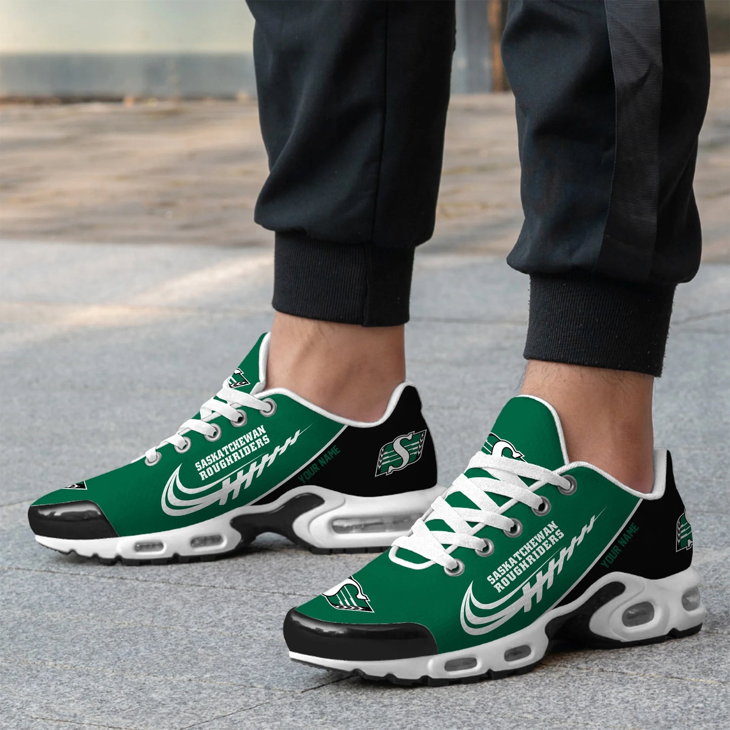 [FAN EXCLUSIVE] NEW CUSTOMIZED CFL08 SSK SASKATCHEWAN ROUGHRIDERS AIR MAX PLUS SNEAKERS