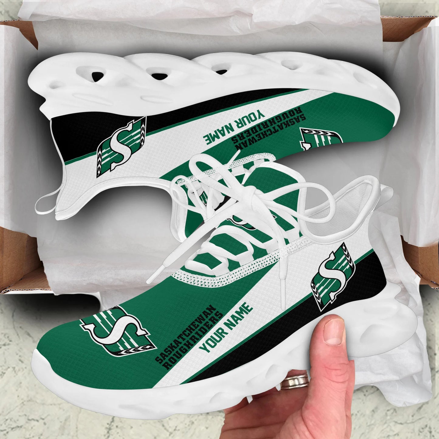 [FAN EXCLUSIVE] NEW CUSTOMIZED CFL08 SSK SASKATCHEWAN ROUGHRIDERS MAX SOUL SHOES
