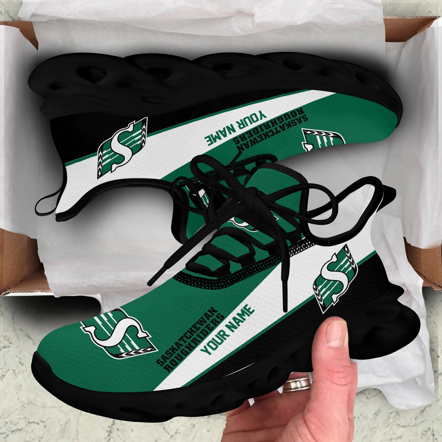 [FAN EXCLUSIVE] NEW CUSTOMIZED CFL08 SSK SASKATCHEWAN ROUGHRIDERS MAX SOUL SHOES