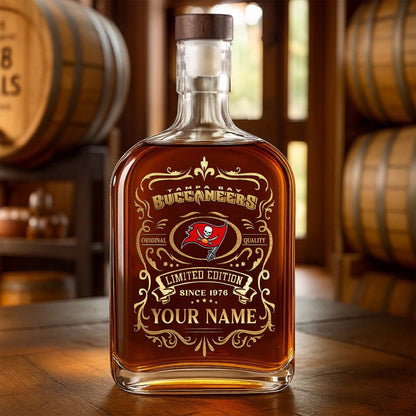 LIMITED EDITION - NEW CUSTOMIZED NFL10 TBB TAMPA BAY BUCCANEERS LUXURY WHISKEY BOTTLE 450ML