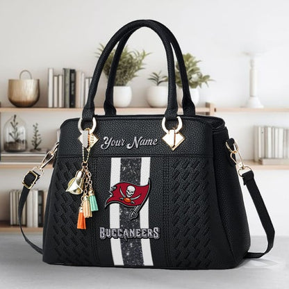 LIMITED EDITION - NEW CUSTOMIZED NFL10 TBB TAMPA BAY BUCCANEERS ZIP HANDBAG MULTICOLOR