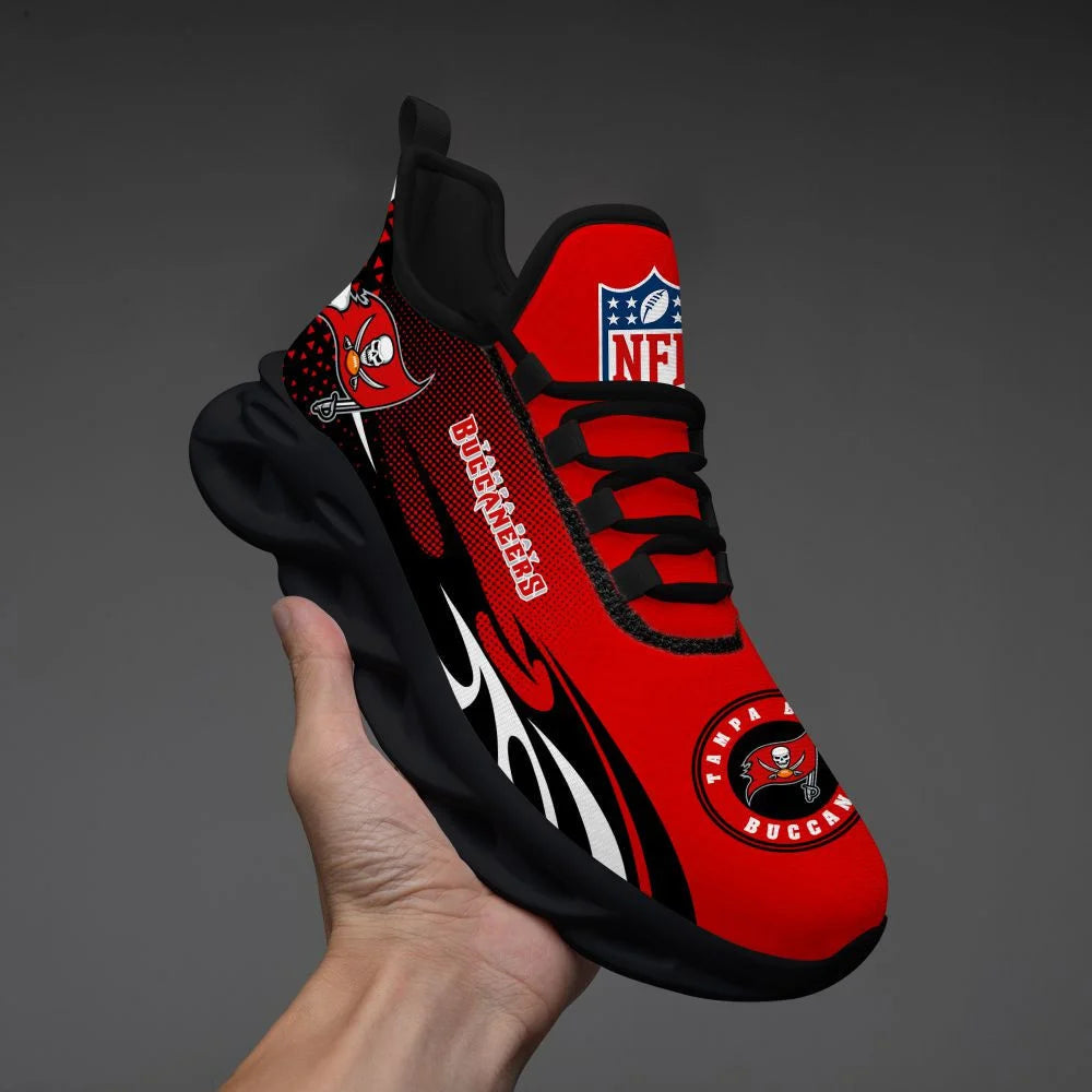 LIMITED EDITION - NEW CUSTOMIZED NFL10 TBB TAMPA BAY BUCCANEERS UNISEX MAX SOUL SHOES