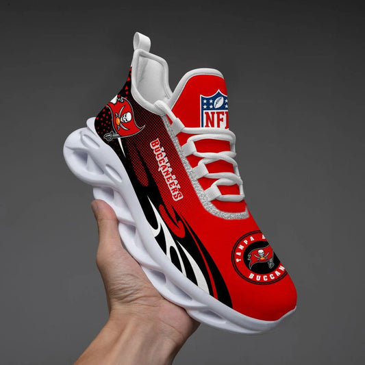 LIMITED EDITION - NEW CUSTOMIZED NFL10 TBB TAMPA BAY BUCCANEERS UNISEX MAX SOUL SHOES