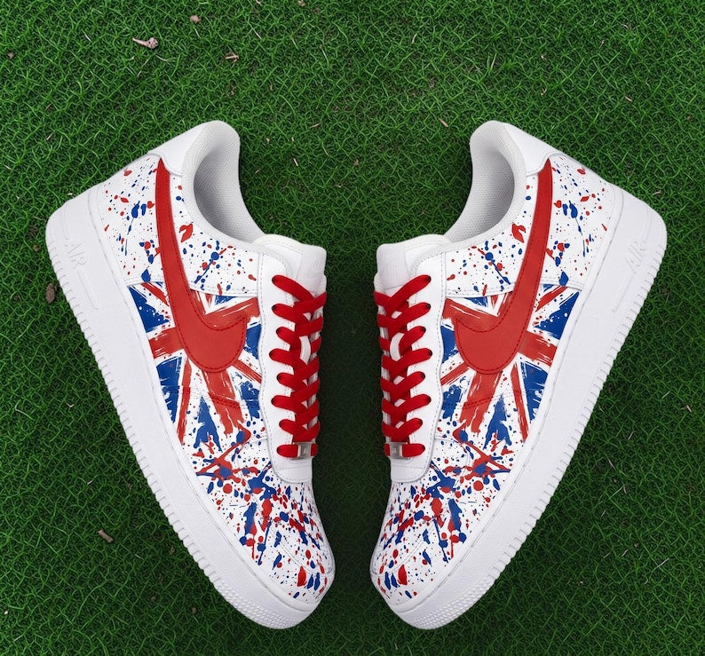 [HOT DEAL] NEW CUSTOMIZED PATRIOTIC AMERICAN FLAG AIR FORCE 1 SHOES