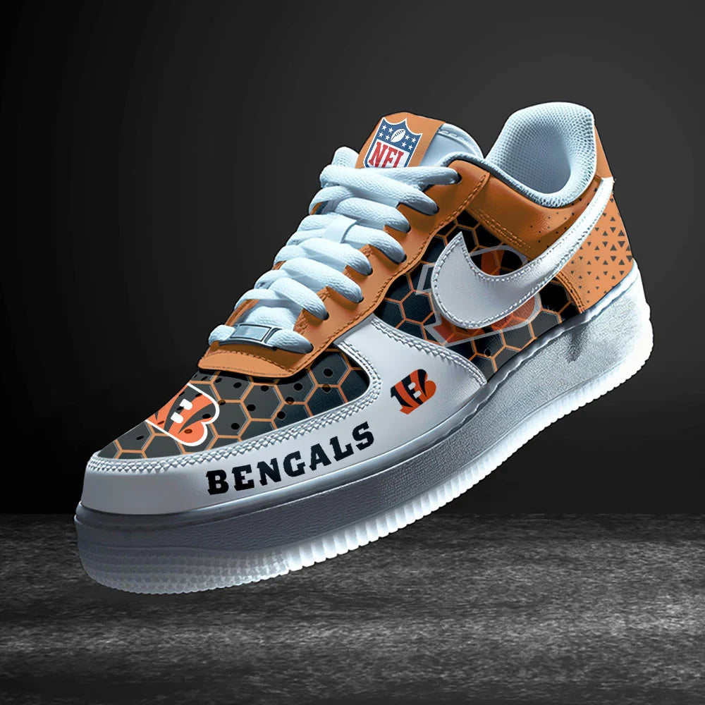 LIMITED EDITION - NEW CUSTOMIZED NFL16 CCB CINCINNATI BENGALS AF1 SNEAKERS