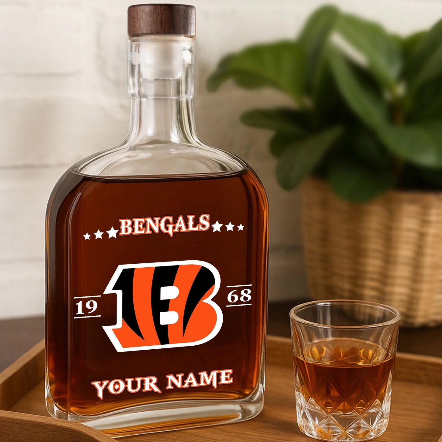 LIMITED EDITION - NEW CUSTOMIZED NFL16 CCB CINCINNATI BENGALS LUXURY WHISKEY BOTTLE 450ML