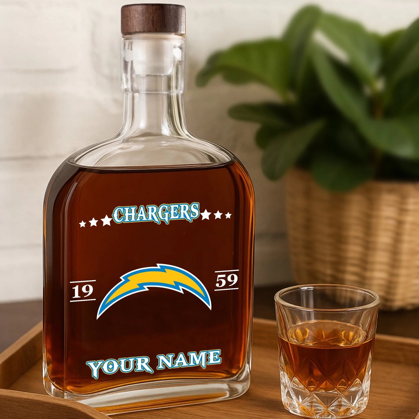 LIMITED EDITION - NEW CUSTOMIZED NFL09 LAC LOS ANGELES CHARGERS LUXURY WHISKEY BOTTLE 450ML