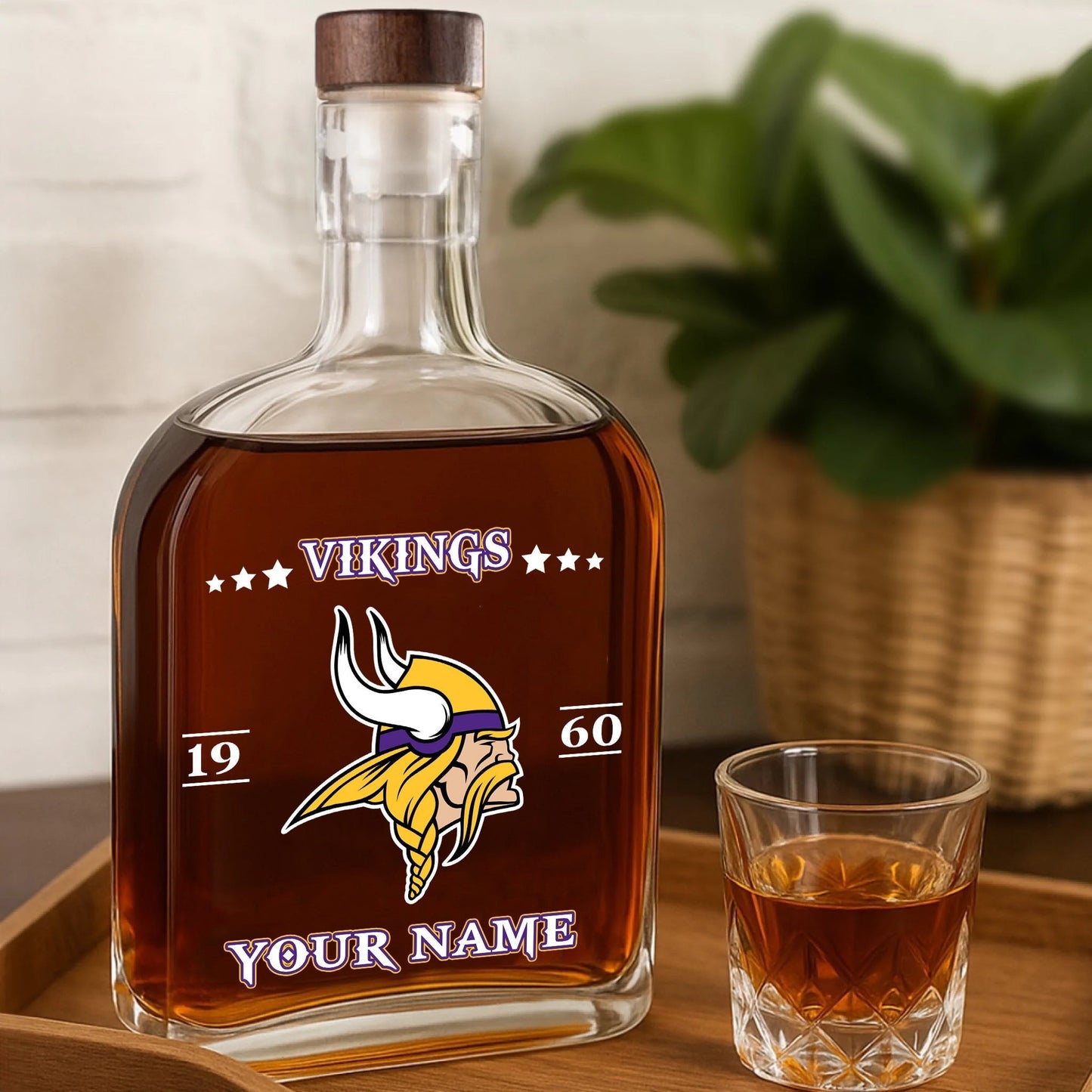 LIMITED EDITION - NEW CUSTOMIZED NFL05 MVK MINNESOTA VIKINGS LUXURY WHISKEY BOTTLE 450ML