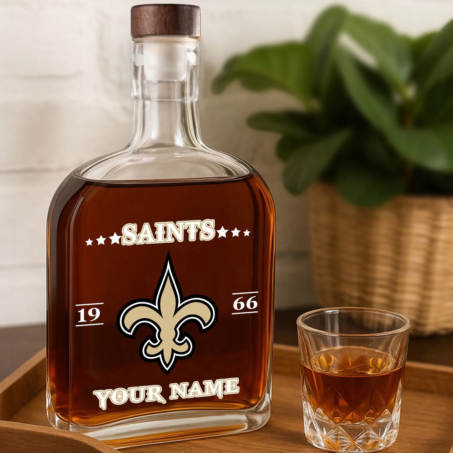 LIMITED EDITION - NEW CUSTOMIZED NFL24 NOS NEW CUSTOMIZED ORLEANS SAINTS LUXURY WHISKEY BOTTLE 450ML
