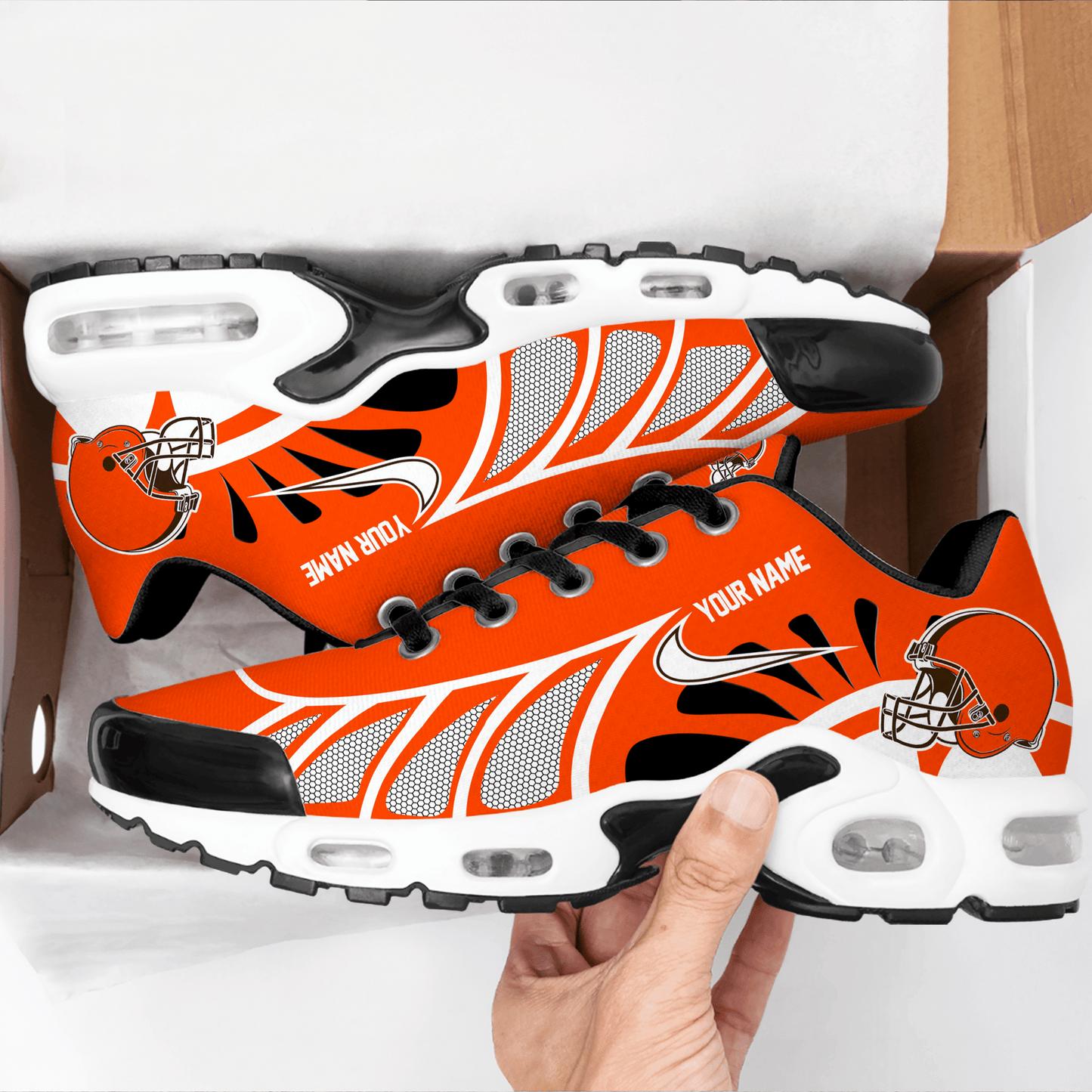 LIMITED EDITION - NEW CUSTOMIZED NFL29 CLB CLEVELAND BROWNS UNISEX AIR MAX PLUS SNEAKERS