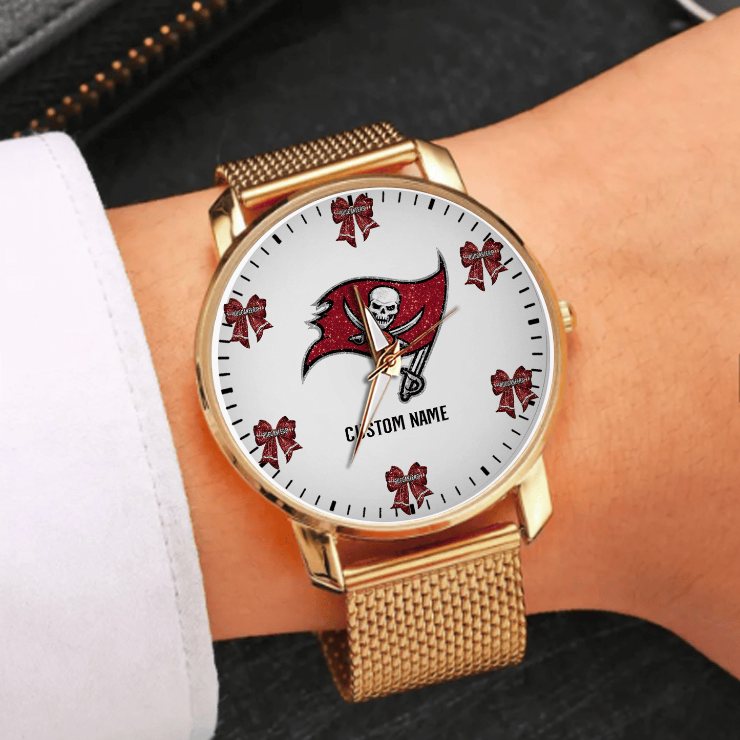 LIMITED EDITION - NEW CUSTOMIZED NFL10 TBB TAMPA BAY BUCCANEERS HAND WATCH