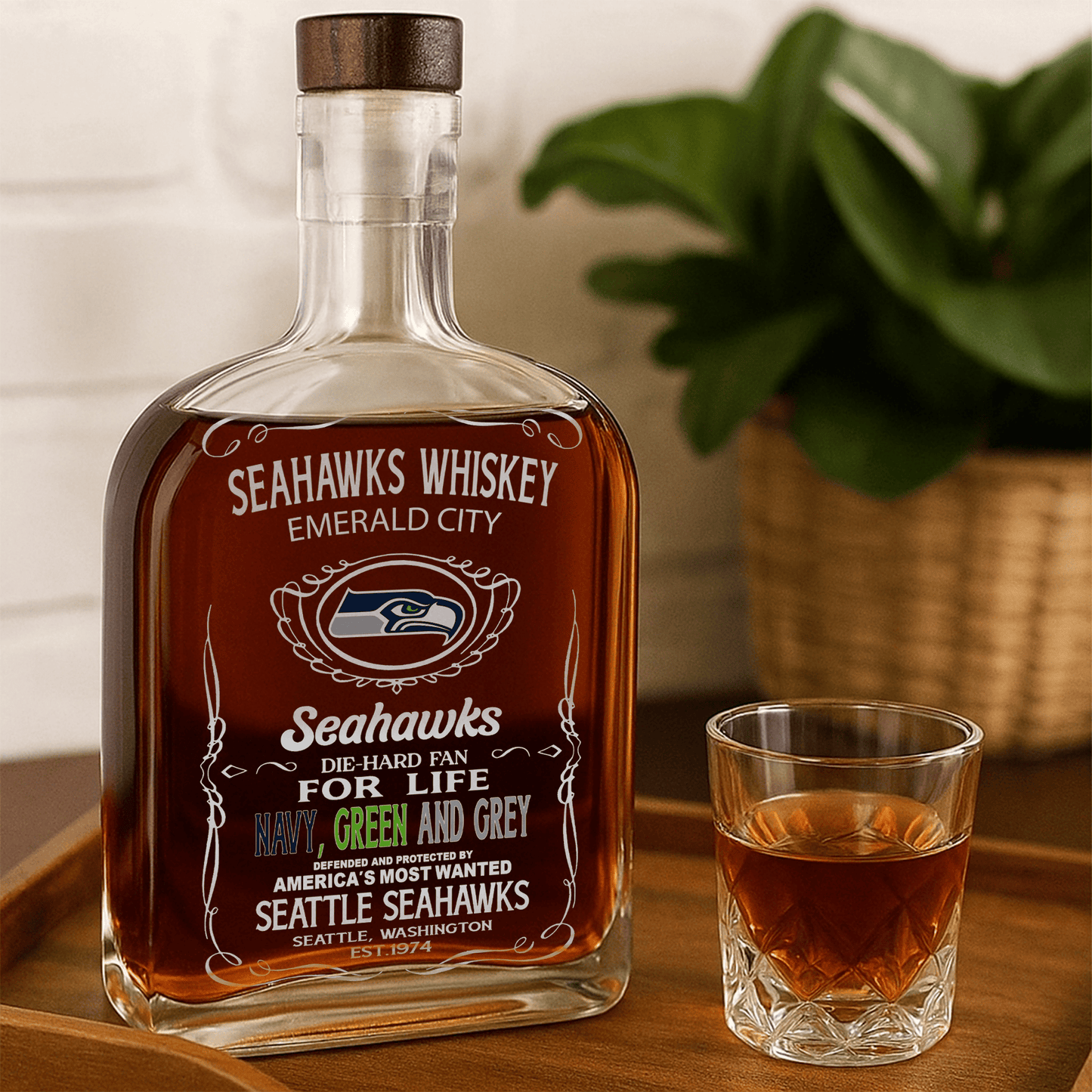 LIMITED EDITION - NEW CUSTOMIZED NFL06 SSH SEATTLE SEAHAWKS LUXURY WHISKEY BOTTLE 450ML