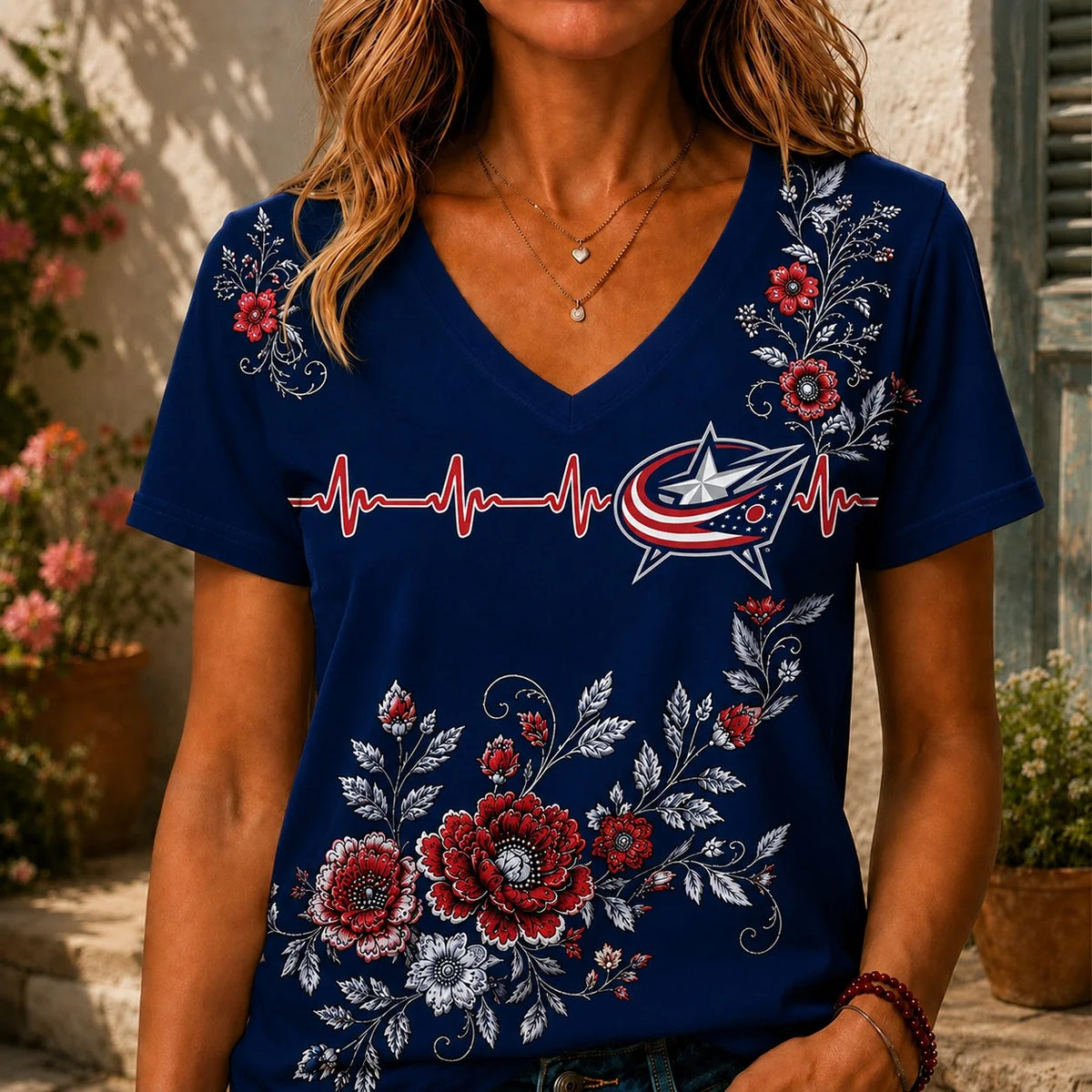 [SUPER SALE] NEW CUSTOMIZED NHL18 CBJ COLUMBUS BLUE JACKETS V-NECK FEMALE SHIRT