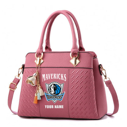 LIMITED EDITION - NEW CUSTOMIZED NBA18 DMA DALLAS MAVERICKS ZIP HANDBAG MULTICOLOR