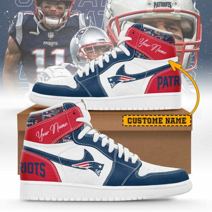 LIMITED EDITION - NEW CUSTOMIZED NFL27 NEP NEW ENGLAND PATRIOTS AIR JORDAN SNEAKERS