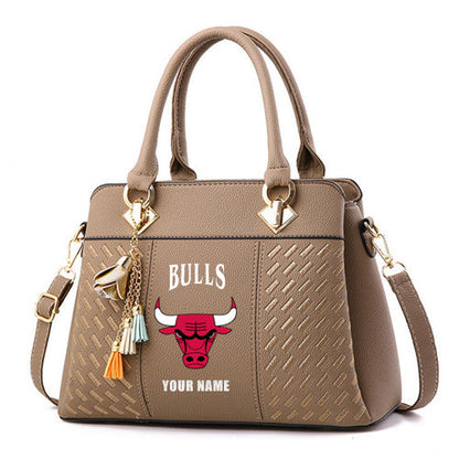 LIMITED EDITION - NEW CUSTOMIZED NBA19 CBU CHICAGO BULLS ZIP HANDBAG MULTICOLOR