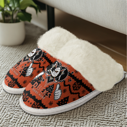 LIMITED EDITION - NEW CUSTOMIZED NHL09 AHD ANAHEIM DUCKS FUR-LINED SLIPPERS