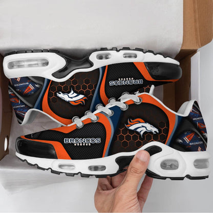 LIMITED EDITION - NEW CUSTOMIZED NFL13 DVB DENVER BRONCOS UNISEX AIR MAX PLUS SNEAKERS