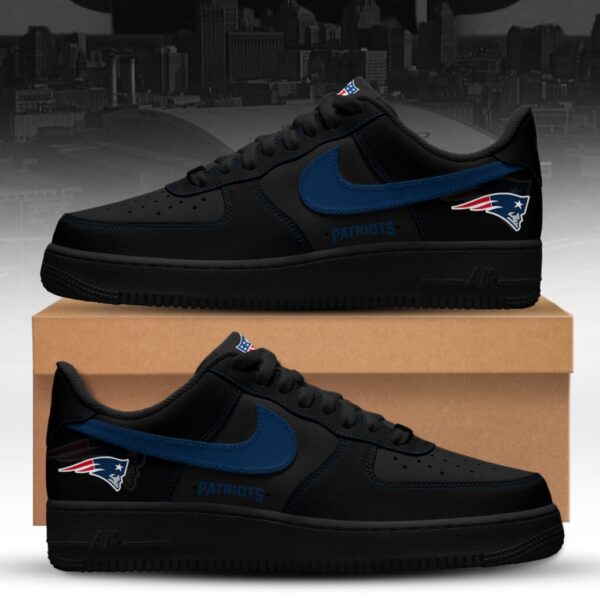 LIMITED EDITION - NEW CUSTOMIZED NFL27 NEP NEW ENGLAND PATRIOTS AF1 SNEAKERS