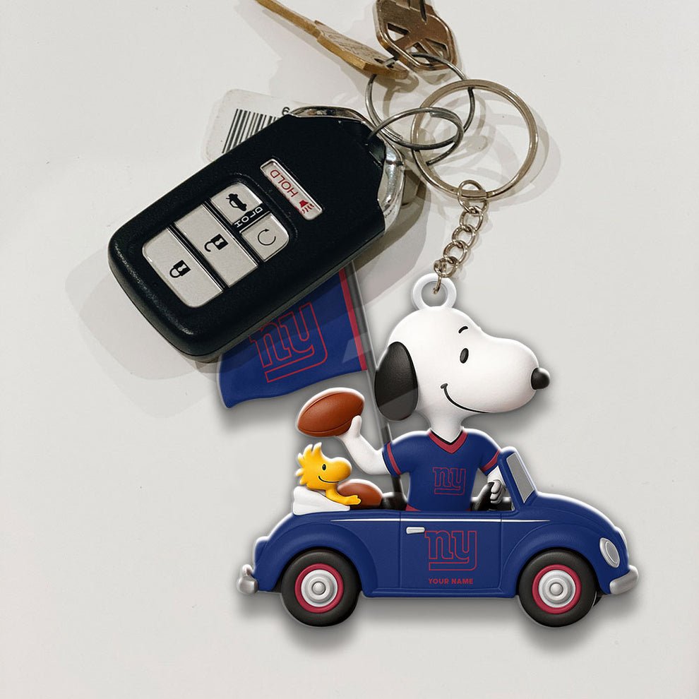 LIMITED EDITION - NEW CUSTOMIZED NFL32 NYG NEW YORK GIANTS SPECIAL CAR SNOOPDOG KEYCHAIN