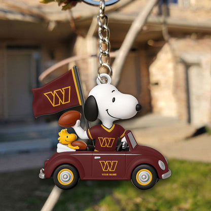 LIMITED EDITION - NEW CUSTOMIZED NFL12 WTC WASHINGTON COMMANDERS SPECIAL CAR SNOOPDOG KEYCHAIN
