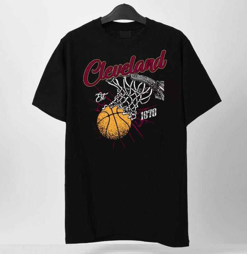 Retro Style Washed T-Shirt for Basketball Fans